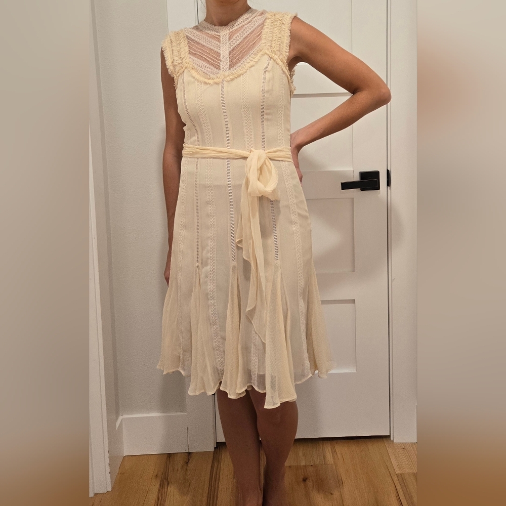 BCBGMAXAZRIA Cream Lace Dress